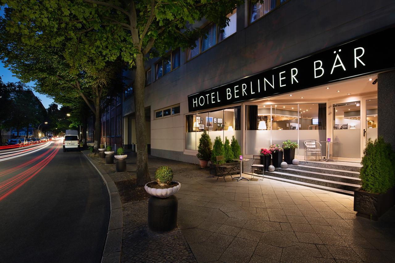 Hotel Berliner Bar Buitenkant foto