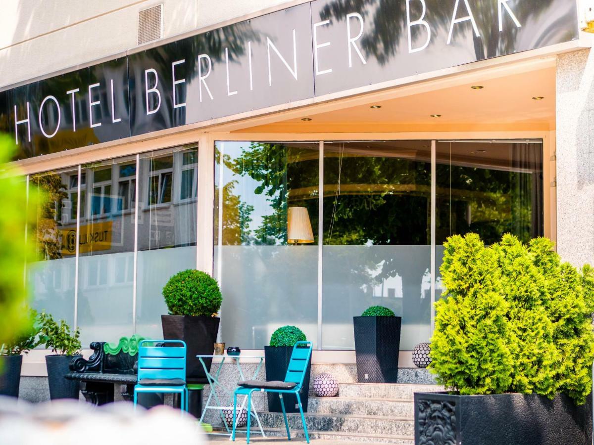Hotel Berliner Bar Buitenkant foto